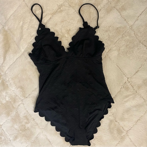NWT Cupshe • Black swimsuit - Picture 6 of 6